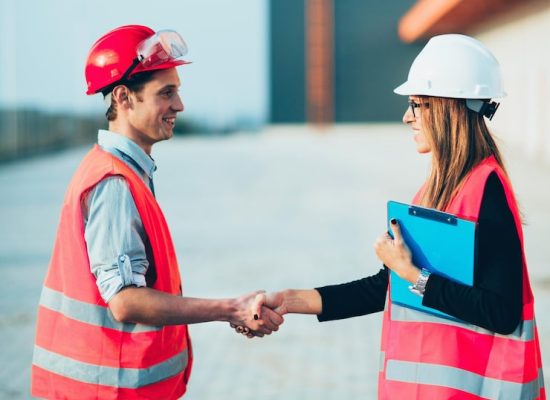 handhaking-construction-site_798657-7803